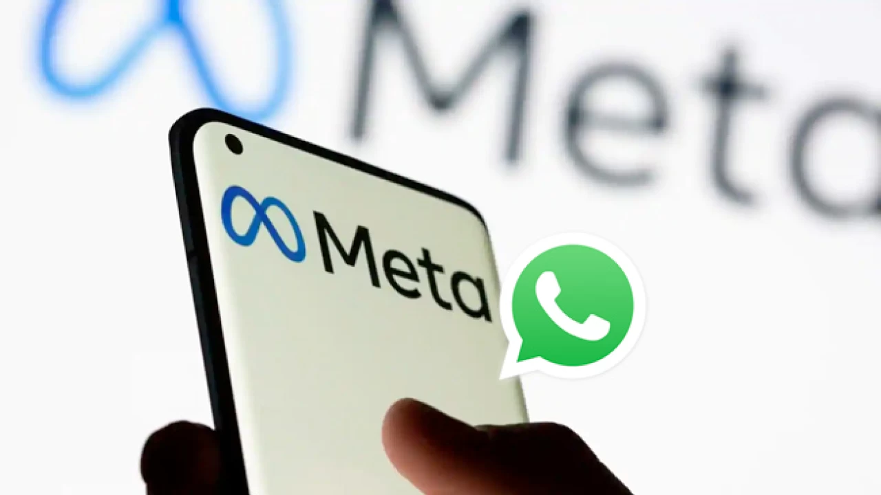 Meta AI on WhatsApp: Access Gen AI on the Go